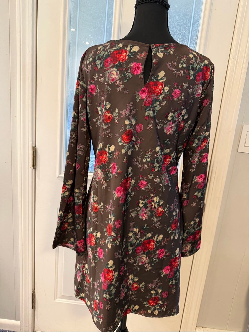GAP Brown Floral Rose Blouse with Red and Pink Accents